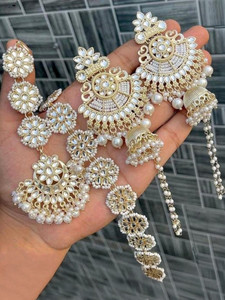 brado jewellery Brass Gold-plated White Jewellery Set