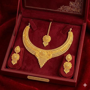 YASHCollection Brass Gold-plated Gold Jewellery Set