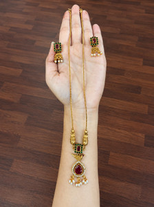 KSHAUMAM Brass Gold-plated Ruby Red, Green Jewellery Set