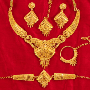 LILY Brass Gold-plated Gold Jewellery Set