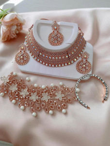 Sahibe Alloy Multicolor Jewellery Set