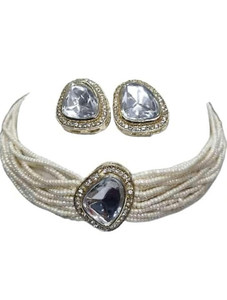 naitika arts Brass Gold-plated White Jewellery Set