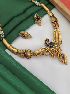 SHIVAY FASHION HUB Alloy Copper Gold Jewellery Set