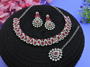 VATSALYA creation Alloy Gold-plated Ruby Red Jewellery Set