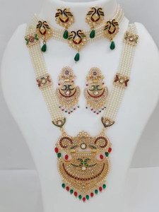 jevel Alloy Gold-plated Green Jewellery Set