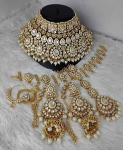 Orbis Alloy Gold-plated White Jewellery Set