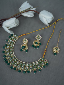 Divisha Alloy Gold-plated Green Jewellery Set