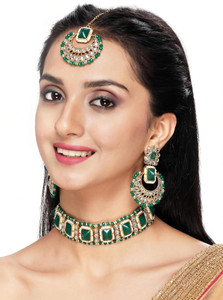 Sukkhi Alloy Gold-plated Green Jewellery Set