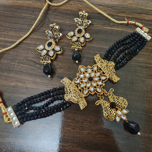 RAJASTHANI GAHANA Alloy Gold-plated Black Jewellery Set