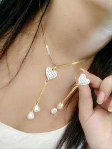 STYLISH FASHION HUB Alloy Gold-plated Gold Jewellery Set