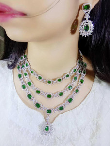 Savita industries Brass Green Jewellery Set