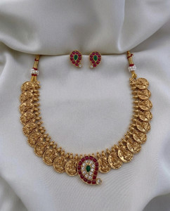 Vadhu jewels Brass Gold-plated Multicolor Jewellery Set