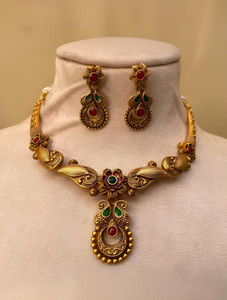 Jewels Theme Alloy Gold-plated Gold Jewellery Set