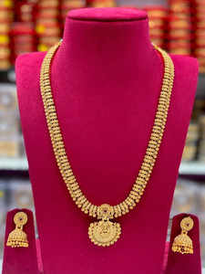 Shilpa Creation Alloy Gold Jewellery Set