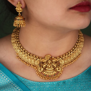 vihaajewellery Brass Gold Jewellery Set