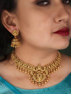 vihaajewellery Brass Gold Jewellery Set