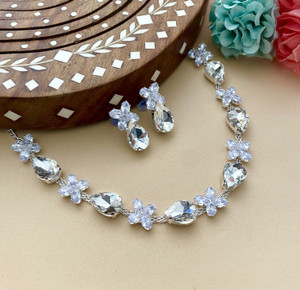 Varnii Stone, Alloy Silver White Jewellery Set