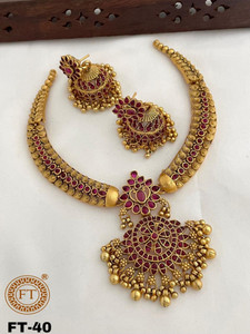 KEYMAX Alloy Gold-plated Gold Jewellery Set