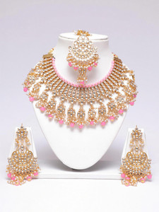 Ethnicking Alloy Gold-plated Pink Jewellery Set