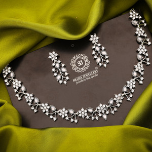brado jewellery Brass, Stone, Crystal, Stainless Steel Gold-plated Silver, White Jewellery Set