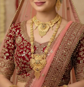 YOGMILLA Brass, Alloy Gold-plated Gold Jewellery Set