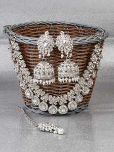 VATSALYA creation Alloy Silver White Jewellery Set