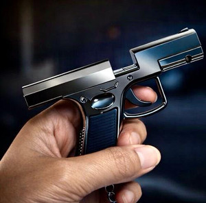 Tayora 3-in-1 Gun Keychain - Image 5