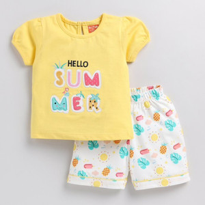Clothing Upto 50 to 80 OFF on Clothes For Men Women Kids