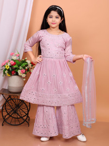 SKMHDRESSES Girls Festive & Party Kurta and Pyjama Set