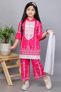 Maheera Fashion Baby Girls Festive & Party Kurta and Churidar Set