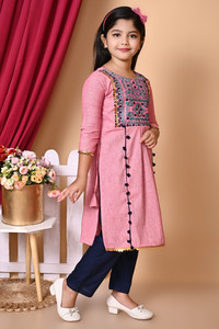 barkatdesigningplanet Girls Festive & Party Kurta and Pyjama Set
