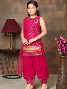 Classic Dresses Girls Festive & Party Kurti, Patiala and Dupatta Set