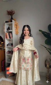 Vaidehi Fashion Girls Festive & Party, Formal, Casual, Wedding Kurta and Palazzo Set