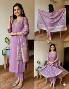 Caira Girls Festive & Party Kurta, Pyjama & Dupatta Set