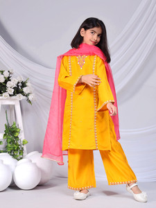 nancy Girls Wedding Kurta, Pyjama & Dupatta Set