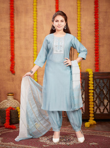Sangria Girls Blue Festive Kurta and Patiala Set - Image 6