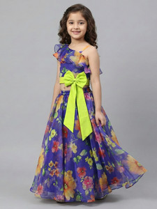 KidsFlower Girls Lehenga Choli Ethnic Wear Floral Print Lehenga & Crop Top
