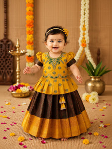 Lehnvel Girls Lehenga Choli Ethnic Wear Printed Lehenga Choli