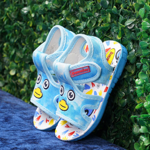 BUNNIES Star Wars Boys & Girls Strap Peep Toes