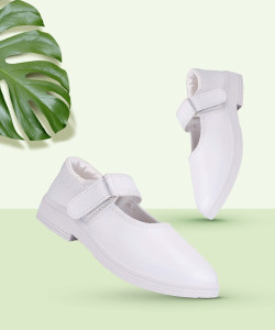 OffStreet Girls Velcro Sneakers