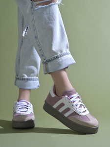 SHOETOPIA Girls Pink Lace Sneakers - Image 6