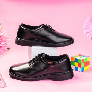 Titas Boys & Girls Lace School Shoes