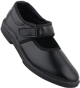 Shoegears Girls Velcro School Shoes