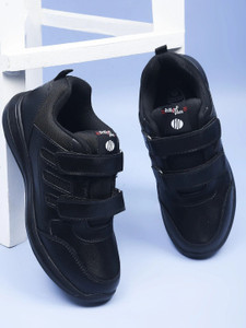 action AGT-052 Boys & Girls Velcro Running Shoes
