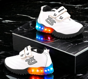 girls sports shoes flipkart