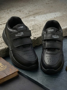 Bata Boys & Girls Velcro Walking Shoes