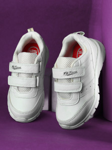 Bata Boys Velcro Running Shoes