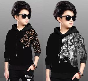 इशने लड़के और लड़कियाँ Printed Cotton Blend Regular टी शर्ट