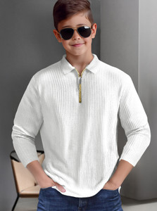 ट्रिपर लड़के Self Design Cotton Blend Regular टी शर्ट