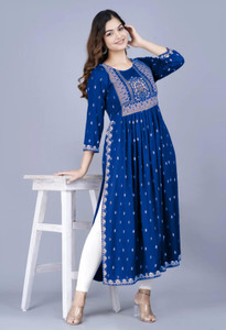 Niona Women Printed Straight Kurta